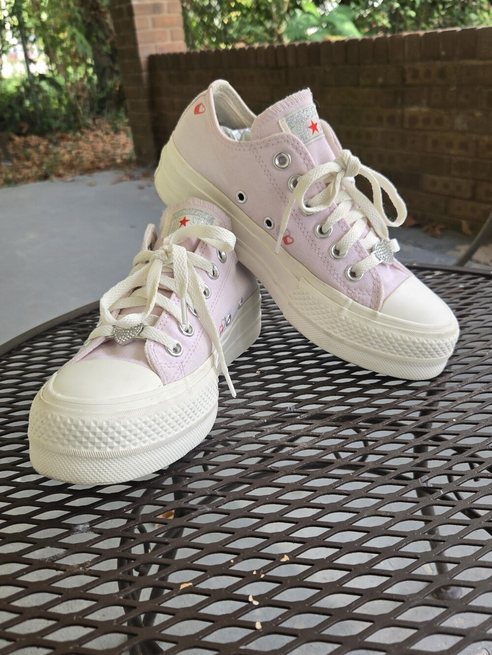 Converse Chuck Taylor All Star Lift Platform Y2K Heart Low Tops Limited Edition